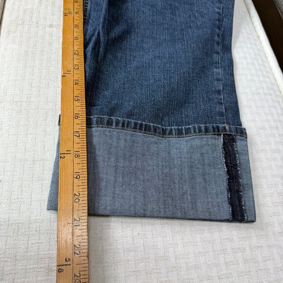 Casual Corner Annex Womens Size 18W Blue Stretch Denim Cropped Cuffed Hem Jeans - Picture 8 of 10